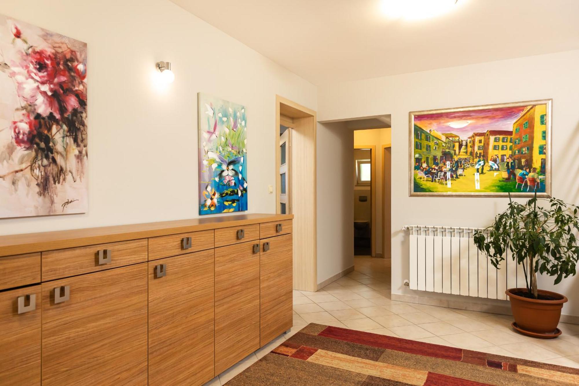 Villa Matko - Family Destination Zmijavci Buitenkant foto